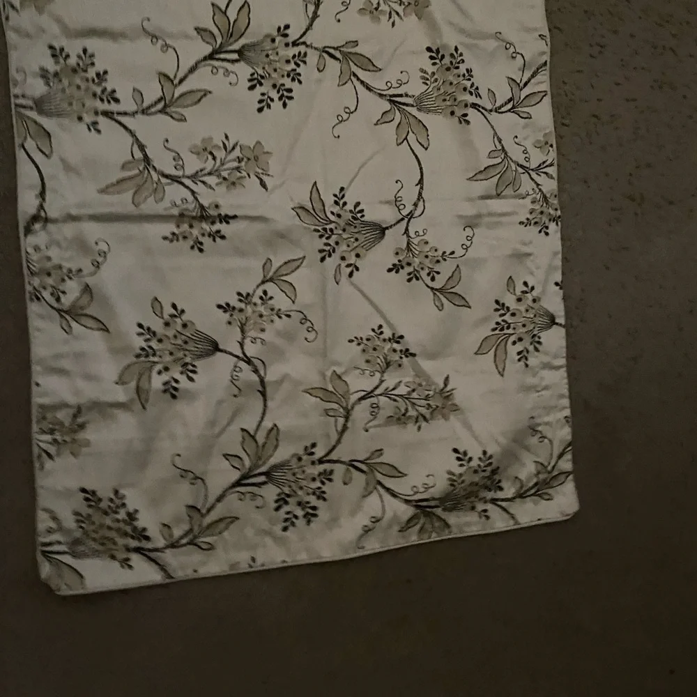 Lauren Ralph Lauren Plage d'Or Floral Sateen Beige Brown Pillow Standard Sham